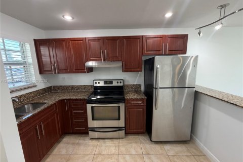 Appartement à louer à Davie, Floride: 2 chambres № 2286461 - photo 3