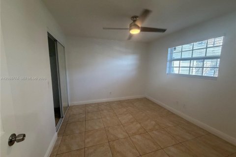 Appartement à louer à Davie, Floride: 2 chambres № 2286461 - photo 14