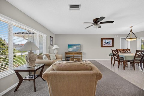 Villa ou maison à vendre à Punta Gorda, Floride: 3 chambres, 197.6 m2 № 2356491 - photo 6