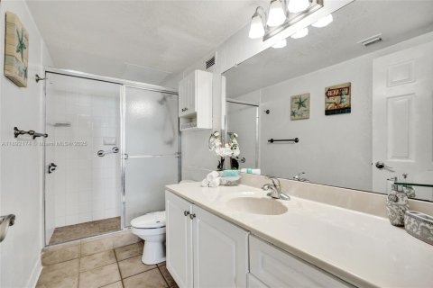 Copropriété à louer à Hollywood, Floride: 2 chambres, 111.3 m2 № 1946355 - photo 20