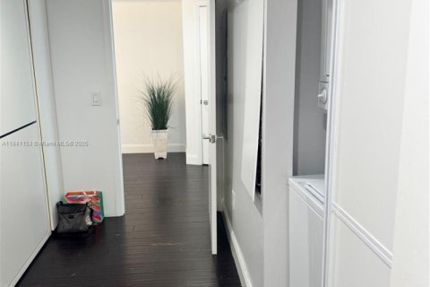 Купить кондоминиум в Санни-Айлс-Бич, Флорида 1 спальня, 103.12м2, № 1936735 - фото 27