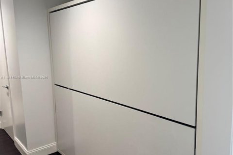 Купить кондоминиум в Санни-Айлс-Бич, Флорида 1 спальня, 103.12м2, № 1936735 - фото 29