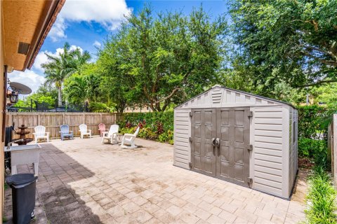 House in Homestead, Florida 5 bedrooms, 271.65 sq.m. № 1707726 - photo 8