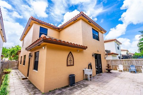 House in Homestead, Florida 5 bedrooms, 271.65 sq.m. № 1707726 - photo 10