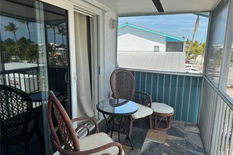 Adosado en venta en Islamorada, Village of Islands, Florida, 2 dormitorios, 100.24 m2 № 2154980 - foto 12