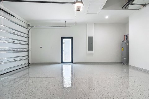 Купить виллу или дом в Кейп-Корал, Флорида 4 спальни, 148.64м2, № 1993317 - фото 20