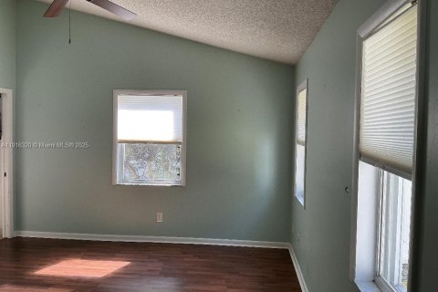 Casa en venta en Stuart, Florida, 2 dormitorios, 124.86 m2 № 2034195 - foto 13