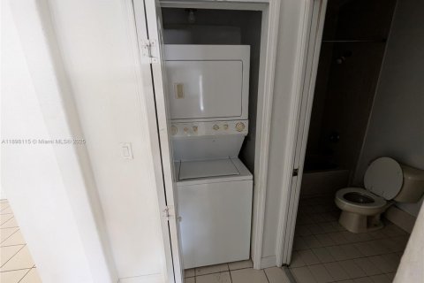 Apartment in Homestead, Florida 2 bedrooms, 84.91 sq.m. № 1952452 - photo 8
