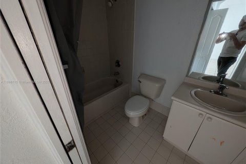 Apartment in Homestead, Florida 2 bedrooms, 84.91 sq.m. № 1952452 - photo 9