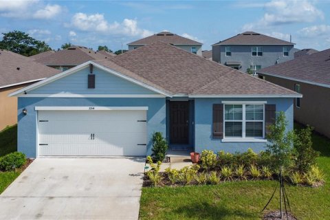 House in Haines City, Florida 4 bedrooms, 170.01 sq.m. № 1751061 - photo 2