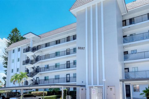 Condominio en venta en Sarasota, Florida, 2 dormitorios, 114.55 m2 № 1866495 - foto 1
