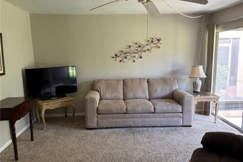 Condo in Tampa, Florida, 1 bedroom  № 1761093 - photo 3