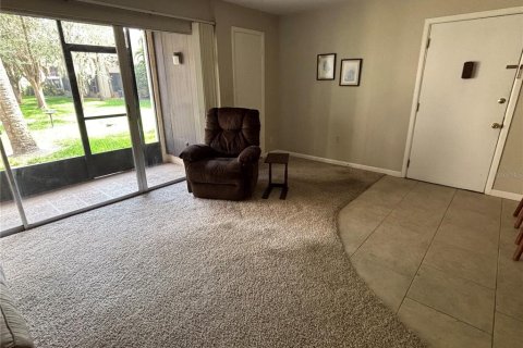 Condo in Tampa, Florida, 1 bedroom  № 1761093 - photo 4