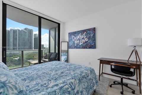 Copropriété à vendre à Miami, Floride: 3 chambres, 133.31 m2 № 2012249 - photo 17