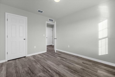 Villa ou maison à louer à Kissimmee, Floride: 4 chambres, 228.82 m2 № 2113154 - photo 17