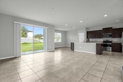 Villa ou maison à louer à Kissimmee, Floride: 4 chambres, 228.82 m2 № 2113154 - photo 9