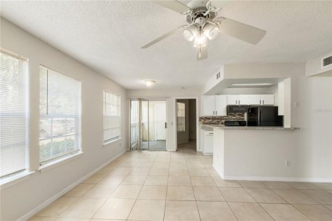 Copropriété à louer à Orlando, Floride: 2 chambres, 77.02 m2 № 1904634 - photo 3