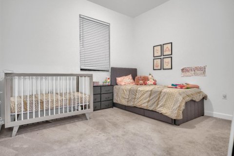 Townhouse in Miami Gardens, Florida 3 bedrooms, 131.83 sq.m. № 1931701 - photo 9