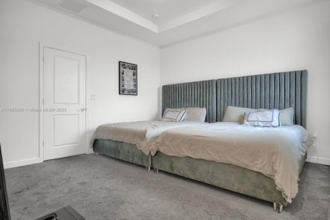 Townhouse in Miami Gardens, Florida 3 bedrooms, 131.83 sq.m. № 1931701 - photo 13