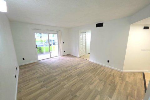 Apartment in Ocala, Florida 3 bedrooms, 95.6 sq.m. № 2400294 - photo 22