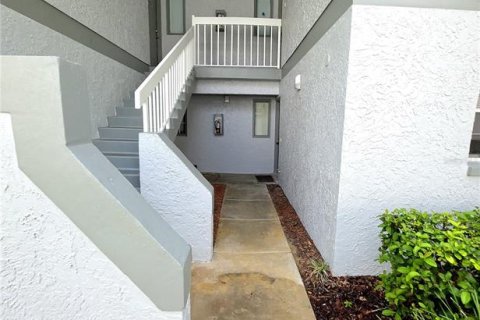 Apartment in Ocala, Florida 3 bedrooms, 95.6 sq.m. № 2400294 - photo 6