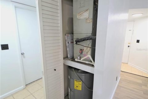 Apartment in Ocala, Florida 3 bedrooms, 95.6 sq.m. № 2400294 - photo 16