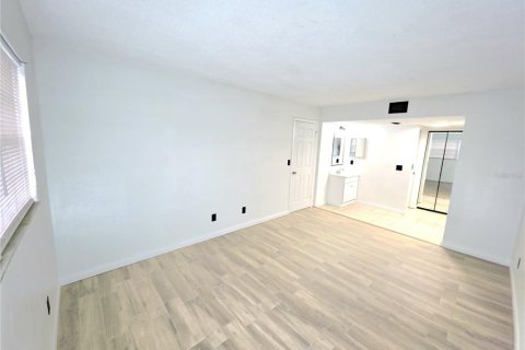 Apartment in Ocala, Florida 3 bedrooms, 95.6 sq.m. № 2400294 - photo 21