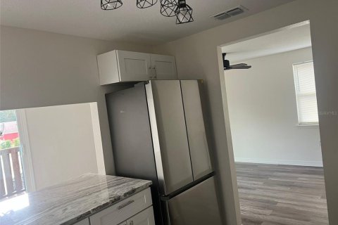 Condo in Orlando, Florida, 2 bedrooms  № 1536104 - photo 6