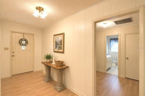 Villa ou maison à vendre à Frostproof, Floride: 3 chambres, 181.81 m2 № 2339074 - photo 4