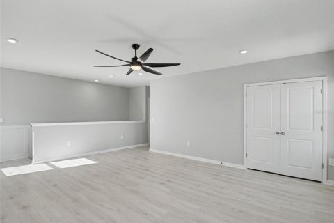 House in Sarasota, Florida 4 bedrooms, 262.54 sq.m. № 2430980 - photo 28