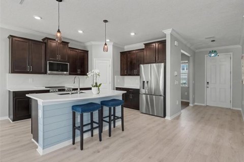 House in Sarasota, Florida 4 bedrooms, 262.54 sq.m. № 2430980 - photo 16