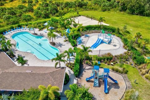 House in Sarasota, Florida 4 bedrooms, 262.54 sq.m. № 2430980 - photo 6