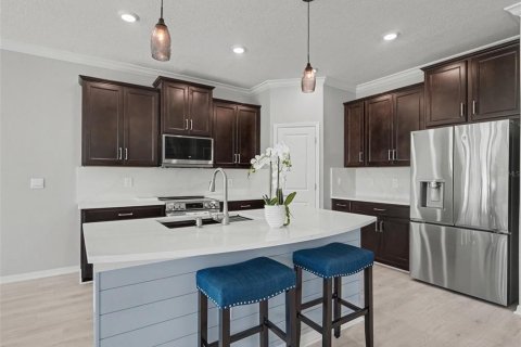 House in Sarasota, Florida 4 bedrooms, 262.54 sq.m. № 2430980 - photo 17