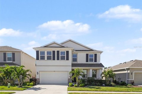 House in Sarasota, Florida 4 bedrooms, 262.54 sq.m. № 2430980