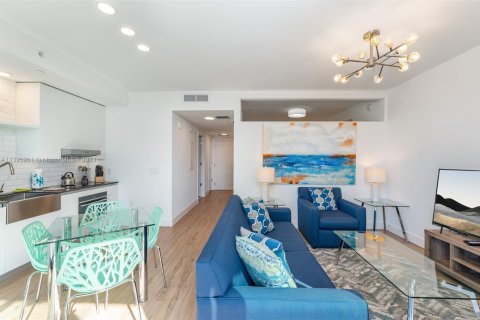 Appartement à louer à Miami, Floride: 55.74 m2 № 1753483 - photo 2