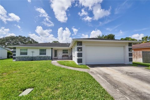 Casa en venta en Altamonte Springs, Florida, 4 dormitorios, 162.39 m2 № 1881138 - foto 1