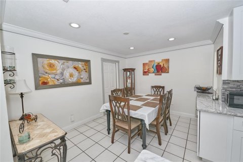 Casa en venta en Altamonte Springs, Florida, 4 dormitorios, 162.39 m2 № 1881138 - foto 22