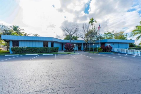 Apartamento en alquiler en Oakland Park, Florida, 2 dormitorios, 90.58 m2 № 2022087 - foto 22