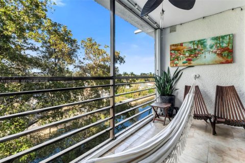 Apartamento en alquiler en Oakland Park, Florida, 2 dormitorios, 90.58 m2 № 2022087 - foto 18