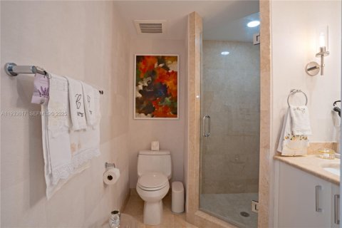 Condo in Miami, Florida, 2 bedrooms  № 1991468 - photo 25