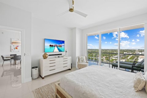 Copropriété à vendre à Pompano Beach, Floride: 2 chambres, 135.92 m2 № 2372662 - photo 2
