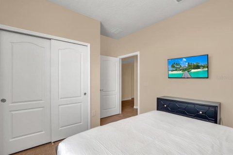 Townhouse in Kissimmee, Florida 5 bedrooms, 210.24 sq.m. № 962070 - photo 13