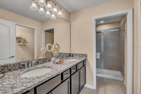Townhouse in Kissimmee, Florida 5 bedrooms, 210.24 sq.m. № 962070 - photo 20