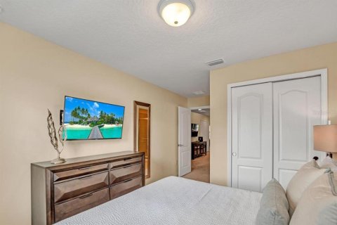 Townhouse in Kissimmee, Florida 5 bedrooms, 210.24 sq.m. № 962070 - photo 25