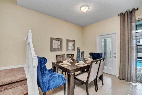 Townhouse in Kissimmee, Florida 5 bedrooms, 210.24 sq.m. № 962070 - photo 12