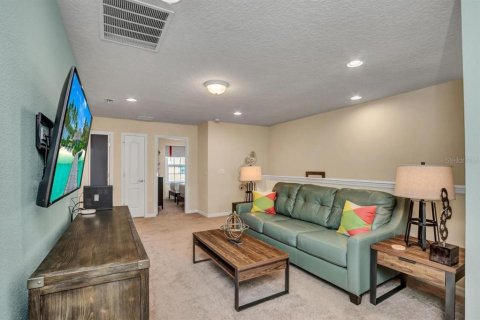 Townhouse in Kissimmee, Florida 5 bedrooms, 210.24 sq.m. № 962070 - photo 18