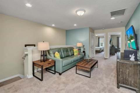 Townhouse in Kissimmee, Florida 5 bedrooms, 210.24 sq.m. № 962070 - photo 16