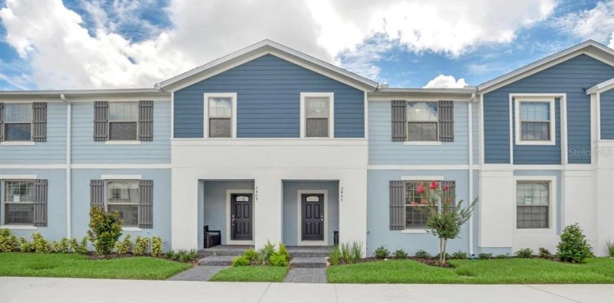 Townhouse in Kissimmee, Florida 5 bedrooms, 210.24 sq.m. № 962070