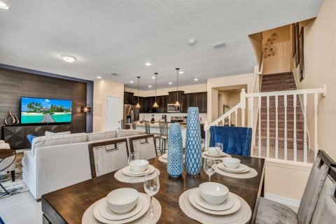Townhouse in Kissimmee, Florida 5 bedrooms, 210.24 sq.m. № 962070 - photo 11