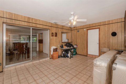 Купить виллу или дом в Майами, Флорида 4 спальни, 197.14м2, № 1973128 - фото 18